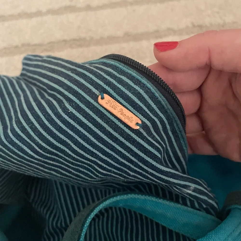 Free People Tote Beach Bag in Blue - Picture 3 of 3